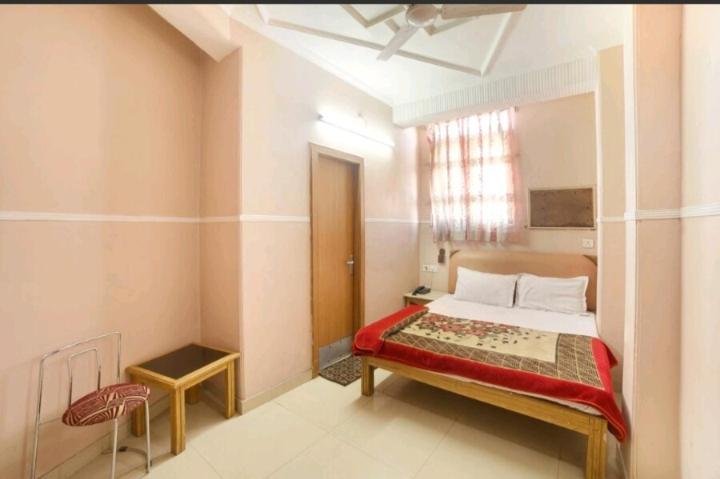 Hotel Queen Haridwār Buitenkant foto