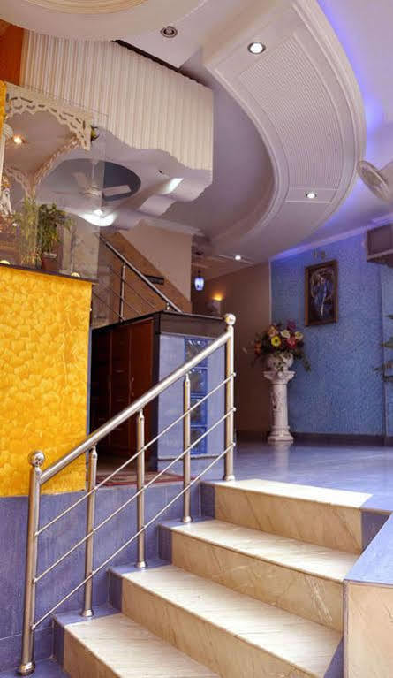 Hotel Queen Haridwār Buitenkant foto